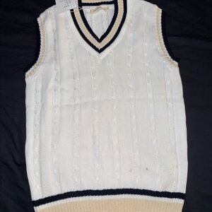 Men's White and Black Sweater Vest